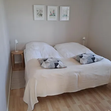 桑德堡卡尔韦斯特马克度假屋 * Sønderborg